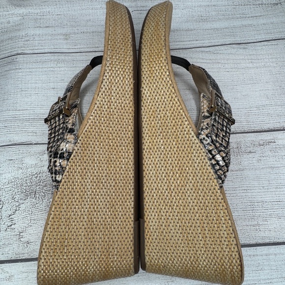 Vionic Polina Snakeskin Wedge Thong‎ Sandal Size 11 - Picture 7 of 8